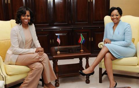 Mrs Thobeka Zuma and the First Lady of the US Mrs Michelle Obama interact in the Yellow Lounge at the Union Buildings. Source: GCIS