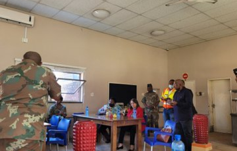 Visiting the Prospecton airforce base in KZN where flooding damaged electricity cabling and left the base without electricity and water. Last week, the base was inaccessible, and flooding left members knee deep in water.