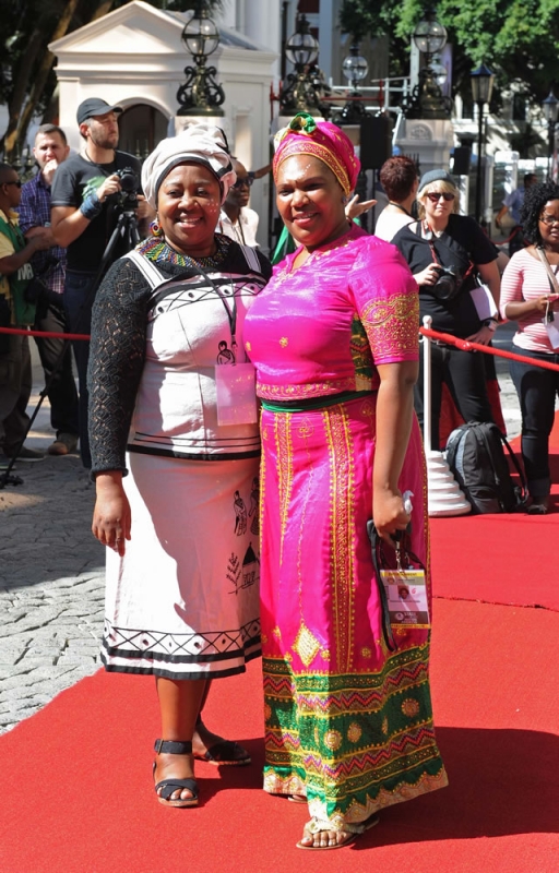Belinda Ngaju and Nomsa Ndaba pose for photographers on arrival at Parliament. Source: GCIS