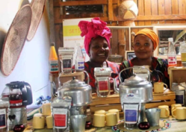 Nondumiso Phaahla and her daughter Retang Phaahla.