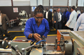 Acting Minister in the Presidency Khumbudzo Ntshavheni says government continues to work hard to ensure that the economy retains jobs and creates new ones. 