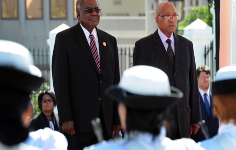 President Jacob Zuma welcoming Namibian President Hifikepunye Pohamba. Source: GCIS