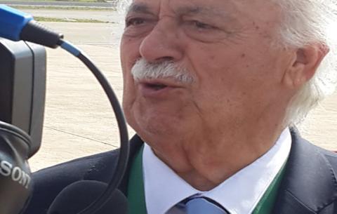 Madib's long-time friend and lawyer Advocate George Bizos at the Mthatha Airport ahead of the funeral in Qunu. Source: SAnews