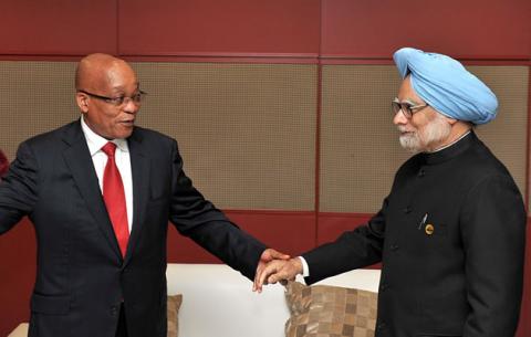 President Zuma and Indian Prime Minister Manmohan Singh at the official opening of the 5th BRICS summit held at Inkosi Luthuli International Conference Centre in Durban. Source: GCIS