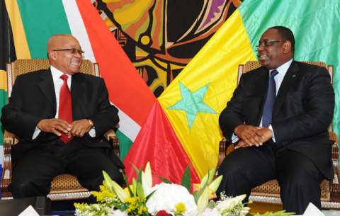 President Zuma and Senegalese President Sall at the Presidential Palace in Dakar. Source: GCIS