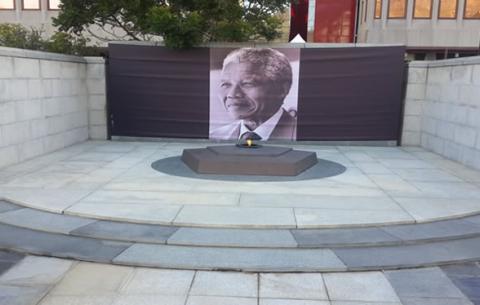 Nelson Mandela flame of rememberance positioned a few meters away from the entrance of the National Assembly. Source: SAnews