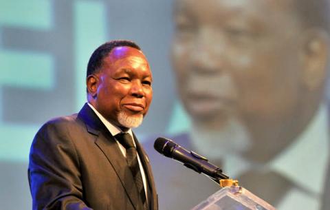 Deputy President Motlanthe addressing the church service at Grace Bible Church in remembrance of Mandela. Source: GCIS