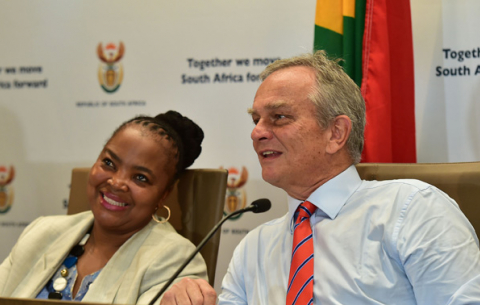 Acting SASSA CEO Pearl Bhengu and SAPO CEO Mark Barnes brief media on the payment of social grants in Pretoria.