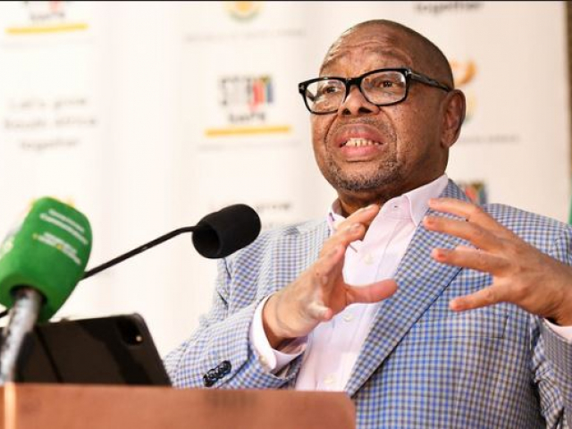 Minister Nzimande on SASSA recipients getting automatic NFSAS funding approval