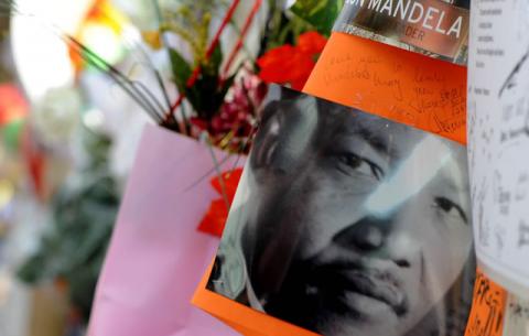 Messages of support for Former President Nelson Mandela at Medi-Clinic in Pretoria. Source: GCIS