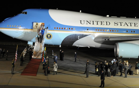 Minister Nkoana Mashabane welcoming US President Obama, his wife and daughters just after landing at Waterkloof Air Force Base. Source: GCIS