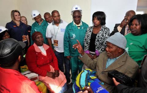 Deputy President Motlanthe was accompanied by Minister in the Presidency Collins Chabane, Human Settlements Deputy Minister Zou Kota-Fredericks, Nelson Mandela Bay Mayor Benson Fihla and Local Government MEC Mlibo Qoboshiyane joined by Joshua Door furnishers, who donated furniture to 95-year-old December Jafta in Zwide. Source: GCIS