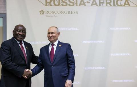  President  @CyrilRamaphosa  meeting his Russian counterpart President Vladimir #Putin at Konstantinovsky Palace in St. Petersburg to discuss South Africa and Russia’s bilateral relationship.