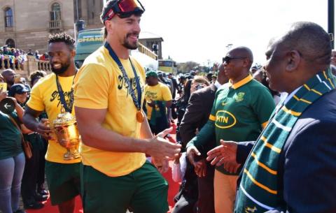 President Ramaphosa greets Boks player Eben Etzebeth at the Union Buildings.