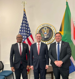 Minister John Steenhuisen and dtic  Minister Parks Tau met with U.S. trade representative Ambassador Jamieson Greer and his team in Washington, D.C., to strengthen trade ties between South Africa🇿🇦 and the United States.