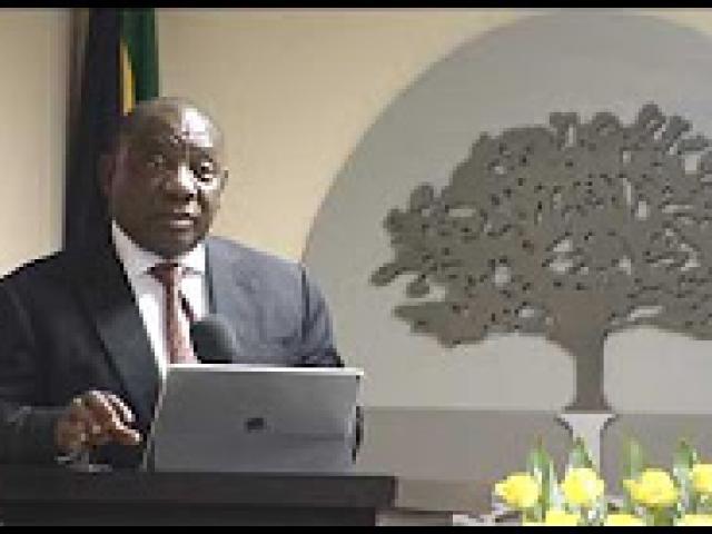 Deputy President Cyril Ramaphosa receives Regenesys Business School Lifetime Award for Leadership 
