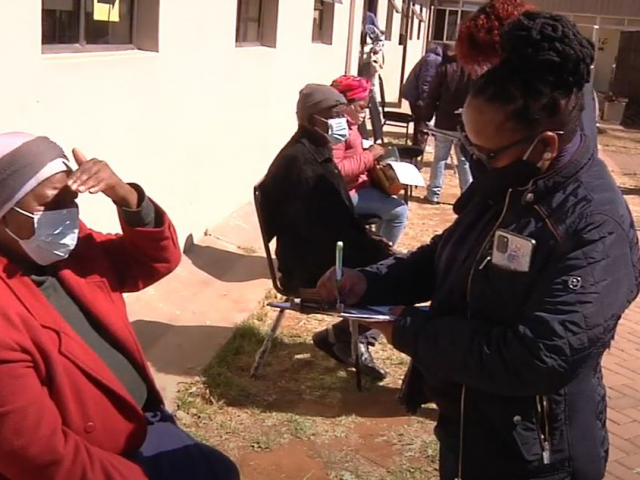 Deputy Minister Siweya's visit to Pelinomi Academic Hospital in Bloemfontein