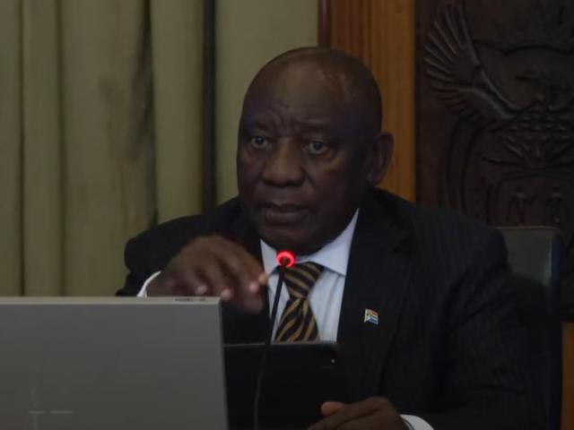President Ramaphosa meeting experts from government and business at the Union Buildings